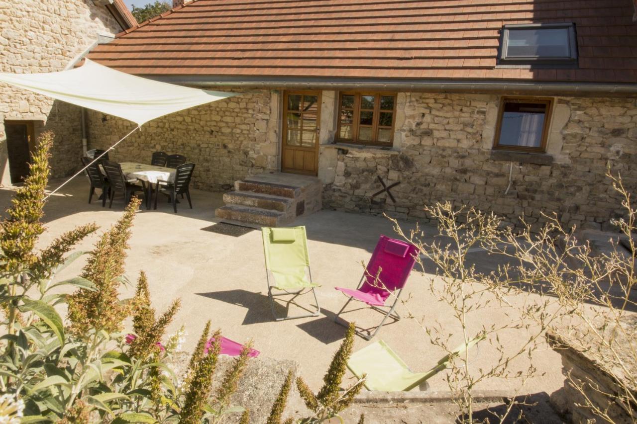 Gîte de France: Renovated Farmhouse Loft in Antully Exterior photo